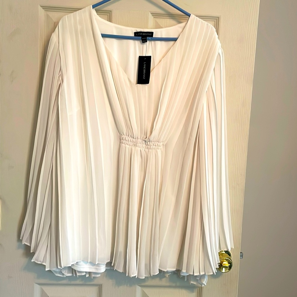 NWT Lane Bryant pleated v neck blouse